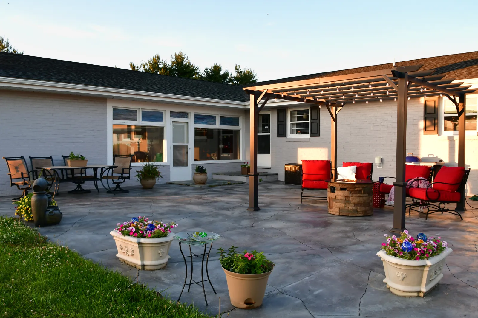 pergola-installation-phoenix-patio A completed wood pergola shading a Phoenix backyard patio, the finished shade structure ShowUp Promise connects Valley homeowners with.